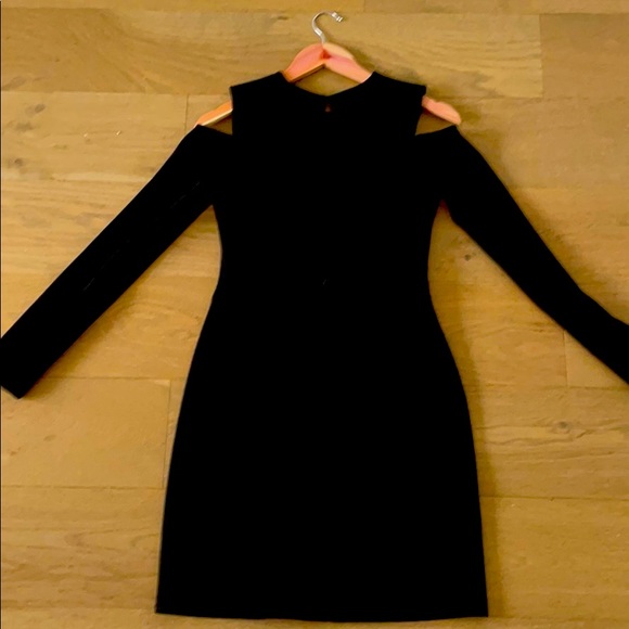 Dress - Picture 2 of 4